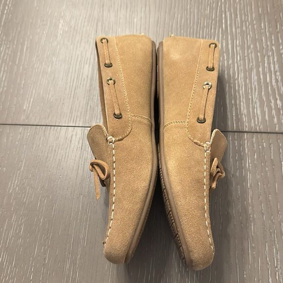 Lands’ End Women’s Size 11 Tan Natural Suede Leather Moccasins Slip On Shoes New - Picture 2 of 12